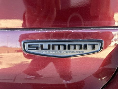 Used 2024 Jeep Grand Cherokee L Summit image 33