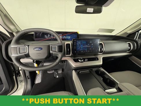 New 2026 Ford Expedition Active RWD image 7