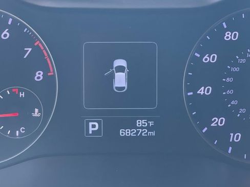 Used 2016 Hyundai Veloster Turbo w/ Option Group 04 FWD image 37