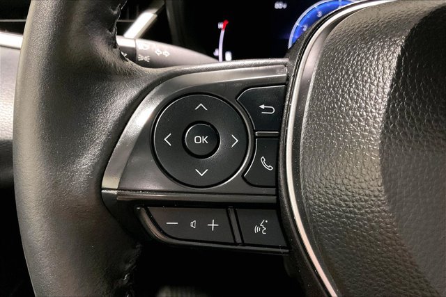 Certified 2025 Toyota Corolla SE w/ SE Premium Package FWD image 19