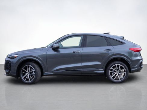 New 2026 Audi Q5 Premium Plus AWD/4WD image 3