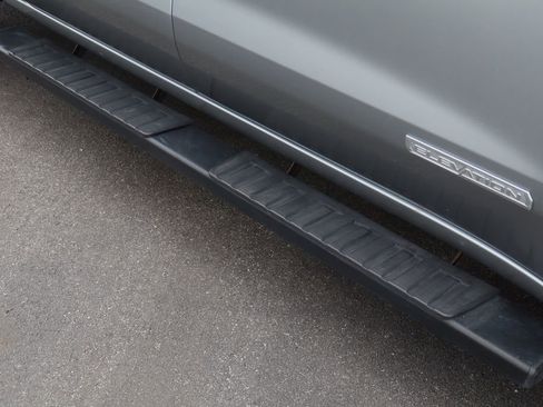 Used 2023 GMC Sierra 1500 Elevation image 10