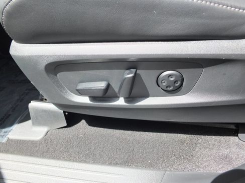 Used 2026 INFINITI QX60 Luxe w/ Cargo Package FWD image 28