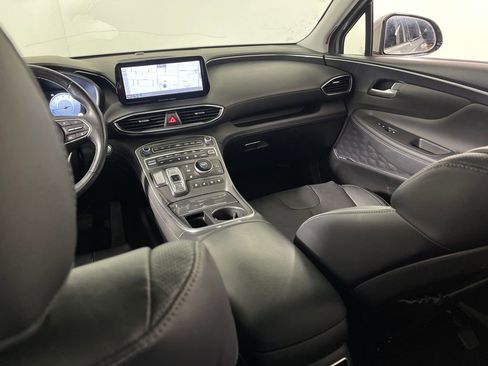 Certified 2022 Hyundai Santa Fe Limited image 17
