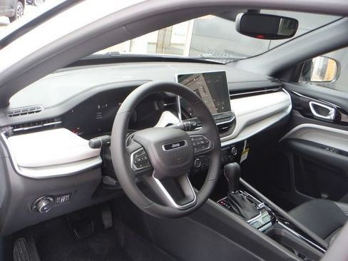 New 2026 Jeep Compass Limited AWD/4WD image 13