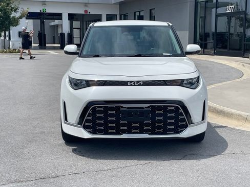 Certified 2023 Kia Soul GT-Line FWD image 2
