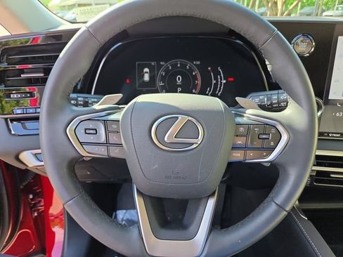 Used 2024 Lexus RX 350 FWD w/ Technology Package image 14