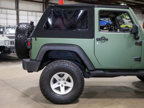 Used 2007 Jeep Wrangler X image 32