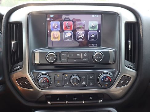 Used 2018 Chevrolet Silverado 1500 LT w/ All Star Edition AWD/4WD image 17