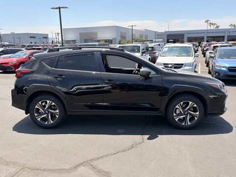 Used 2024 Subaru Crosstrek 2.0i Premium AWD/4WD image 9
