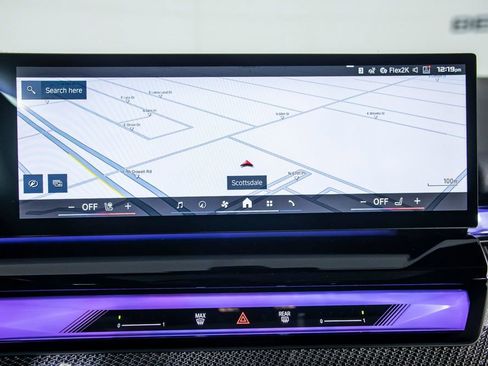 Used 2025 BMW M5 Touring image 32