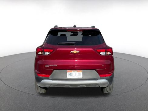 Used 2025 Chevrolet TrailBlazer LT image 12
