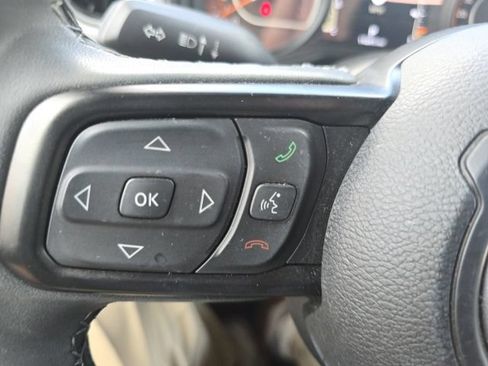 Used 2025 Jeep Wrangler Unlimited Sport AWD/4WD image 26