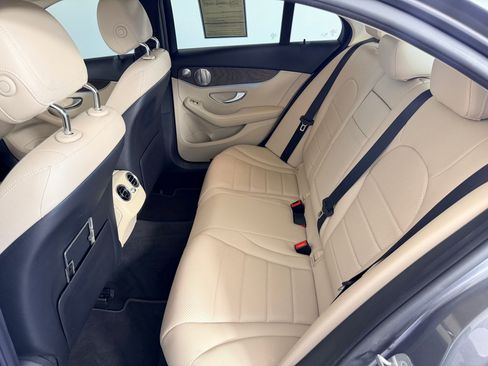 Used 2021 Mercedes-Benz C 300 Sedan image 13
