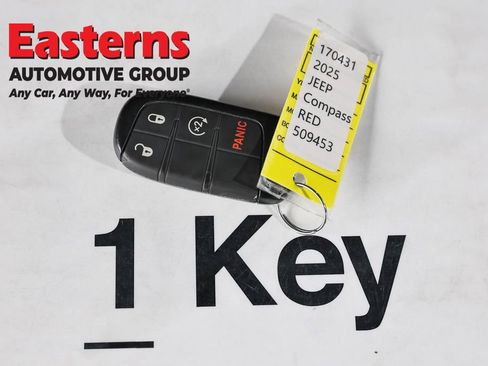 Used 2025 Jeep Compass Limited AWD/4WD image 25