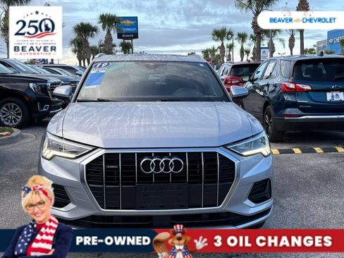 Used 2019 Audi Q3 2.0T Premium Plus AWD/4WD image 3