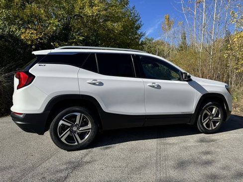 Used 2021 GMC Terrain SLT image 5