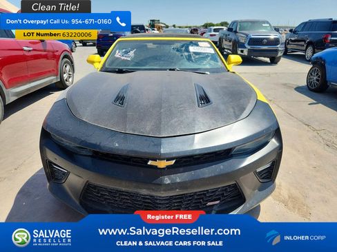Used 2016 Chevrolet Camaro SS RWD image 7