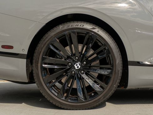 Used 2022 Bentley Continental GT Speed image 34