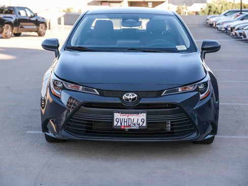 Certified 2025 Toyota Corolla LE FWD image 2