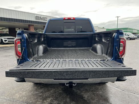 Used 2017 GMC Sierra 1500 SLT w/ SLT Premium Package AWD/4WD image 45