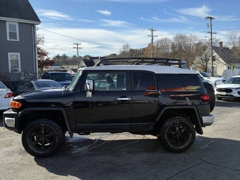 Used 2007 Toyota FJ Cruiser 4WD image 5