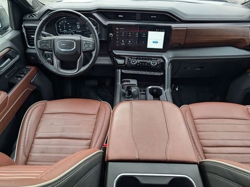 Used 2025 GMC Sierra 1500 Denali Ultimate image 14