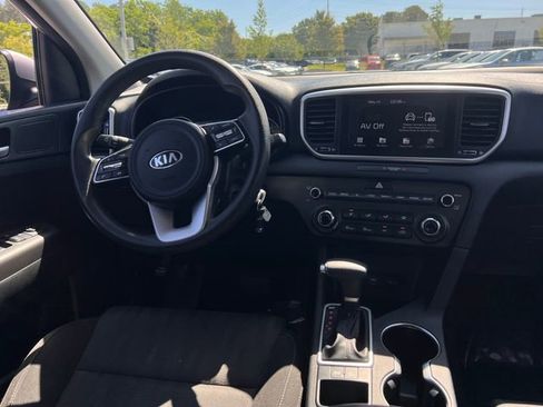 Used 2020 Kia Sportage LX FWD image 16
