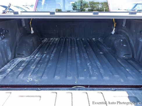 Used 2015 Ford F150 Lariat w/ Equipment Group 502A Luxury AWD/4WD image 24
