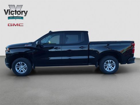 Used 2022 Chevrolet Silverado 1500 RST image 6