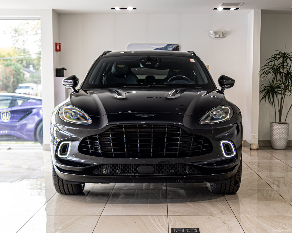 Used 2022 Aston Martin DBX AWD/4WD image 2