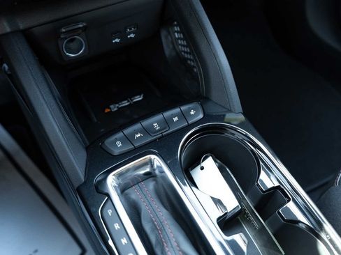New 2026 Chevrolet TrailBlazer RS w/ Convenience Package FWD image 19