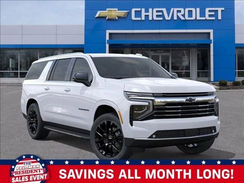 New 2026 Chevrolet Suburban LT w/ Comfort Package image 7