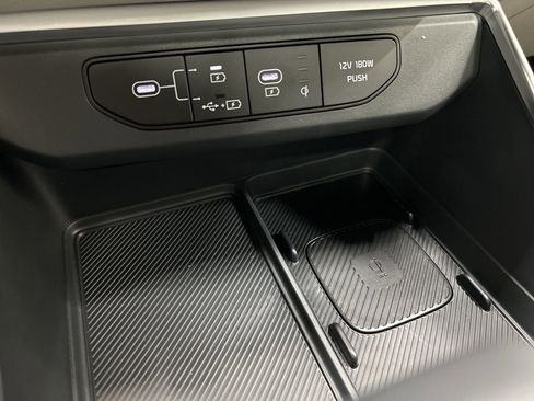 New 2026 Kia Carnival SX Prestige image 24