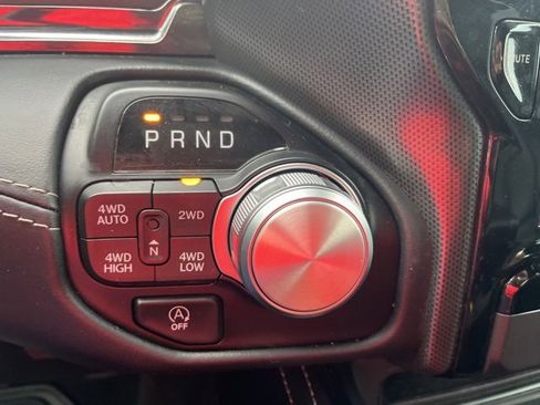 Used 2023 RAM 1500 Limited image 33