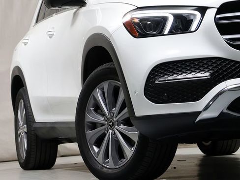 Certified 2022 Mercedes-Benz GLE 350 4MATIC image 4