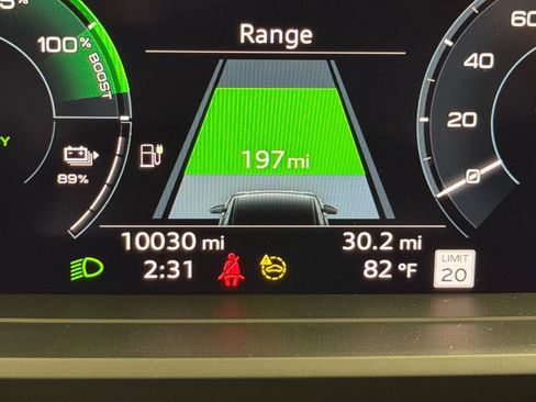 Certified 2024 Audi Q4 e-tron Prestige w/ Black Optic Package image 24