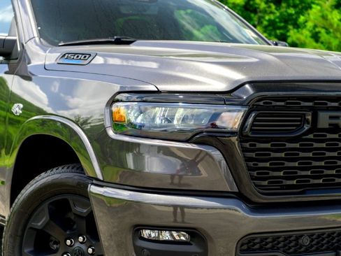 Used 2026 RAM 1500 Lone Star AWD/4WD image 4
