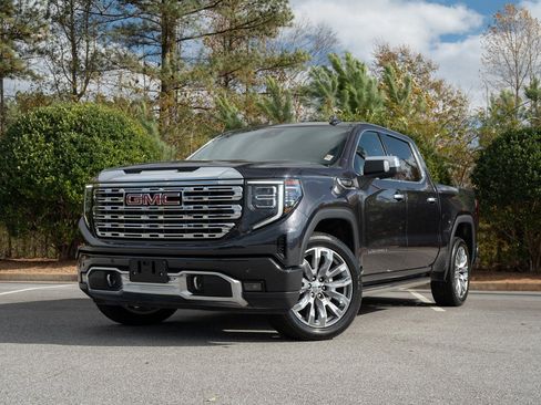 Used 2024 GMC Sierra 1500 Denali w/ Denali Reserve Package image 1