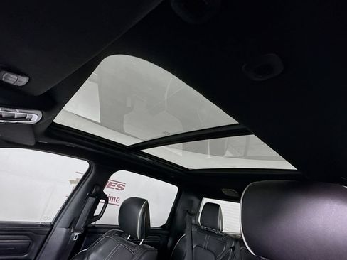Used 2019 RAM 1500 Limited AWD/4WD image 12