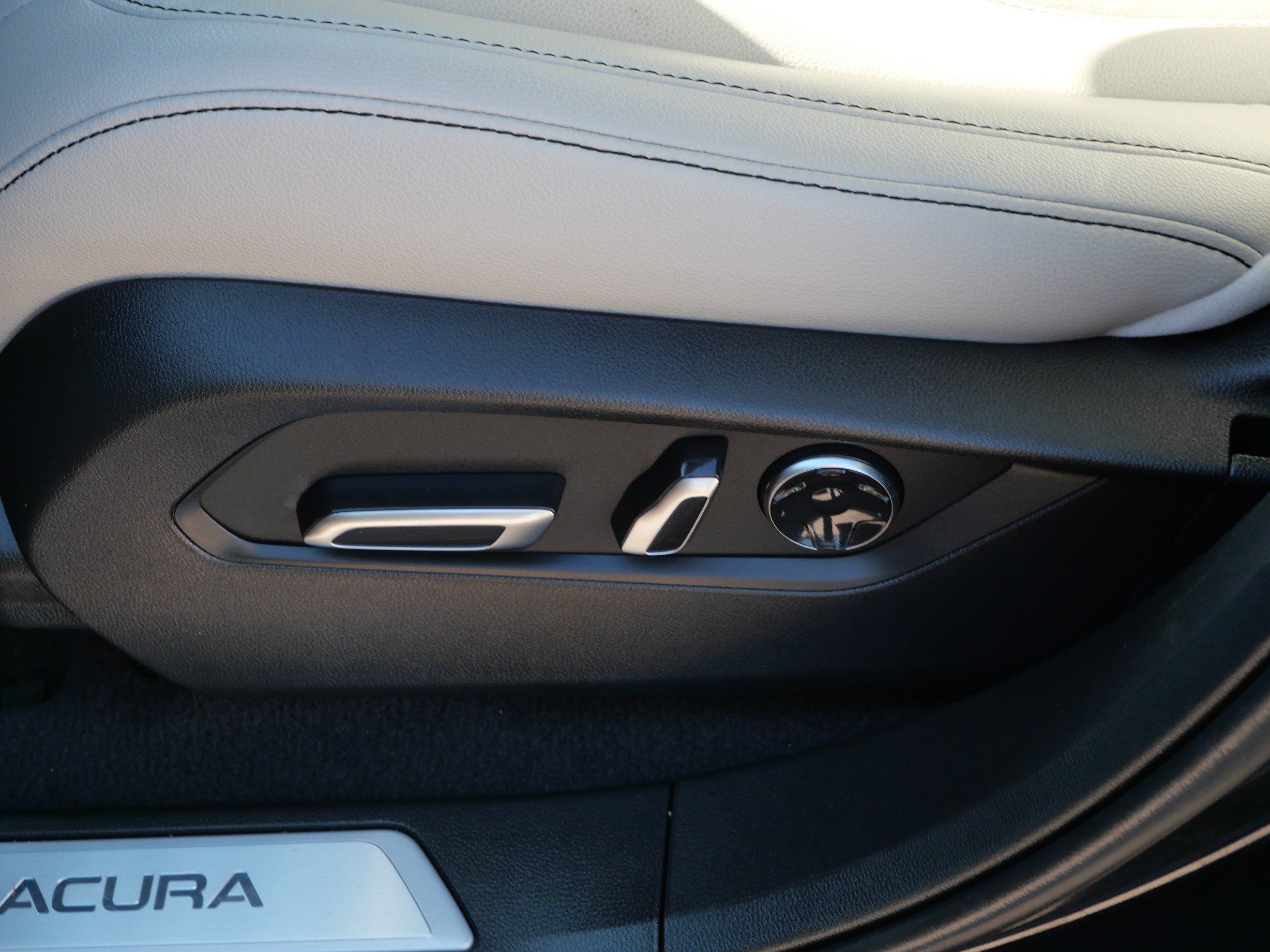 Certified 2025 Acura RDX FWD image 19