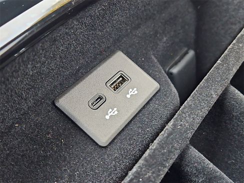 Used 2025 Cadillac Escalade Sport Platinum w/ LPO, Floor Liner Package image 20