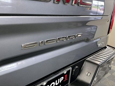 Used 2023 GMC Sierra 1500 SLT AWD/4WD image 30