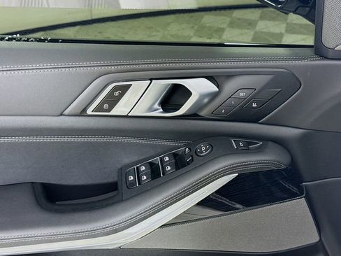 Used 2024 BMW X5 xDrive50e w/ M Sport Package image 18