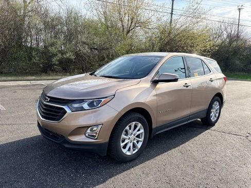 Used 2019 Chevrolet Equinox LT image 1