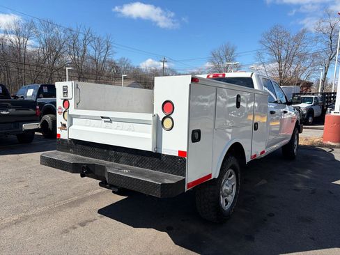 Used 2014 RAM 2500 ST image 8