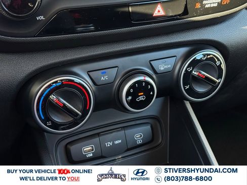 New 2026 Hyundai Venue SE image 26