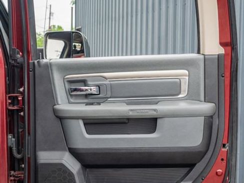 Used 2016 RAM 2500 Big Horn AWD/4WD image 40