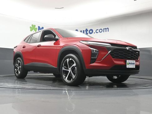 New 2026 Chevrolet Trax RS w/ Driver Confidence Package FWD image 25
