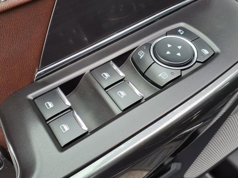 Used 2023 Ford F150 Lariat w/ Equipment Group 502A High image 21